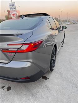 تۆیۆتا کامری